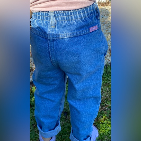 Light Blue Jeans - Picture 5 of 5